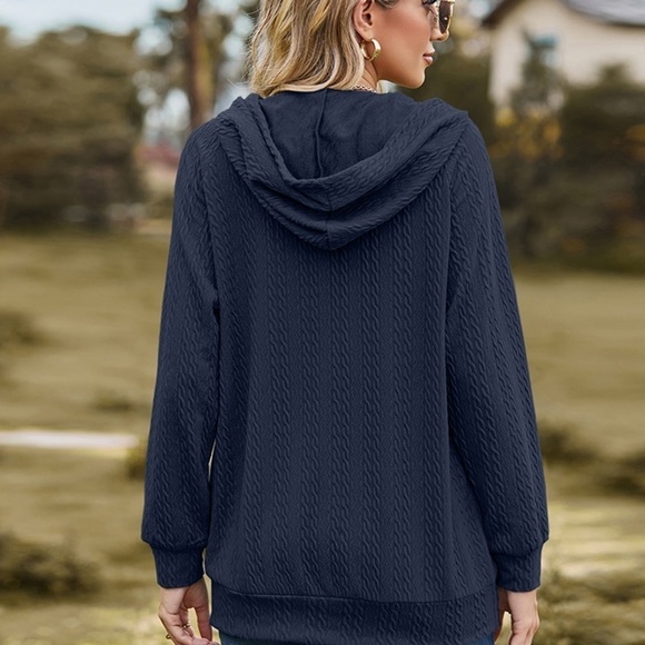 Cable-Knit Comfort Quarter Zip Hoodie - Picture 4 of 5